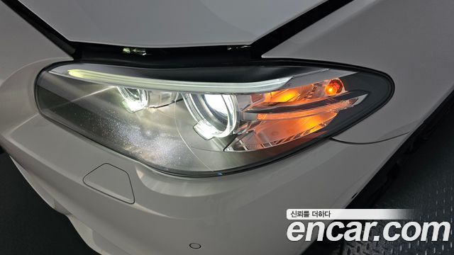 BMW 5 Series (F10) 528i M Aero Dynamic 2016 — фото 22