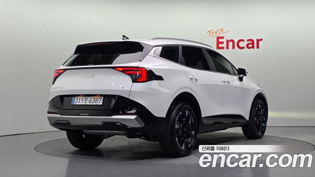 Kia Sportage (V) Gasoline 1.6 Turbo 4WD Signature 2025 — фото 2