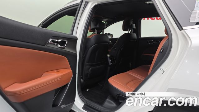 Kia Sportage (V) Gasoline 1.6 Turbo 4WD Signature 2025 — фото 16