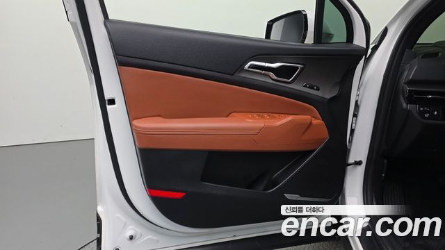 Kia Sportage (V) Gasoline 1.6 Turbo 4WD Signature 2025 — фото 24