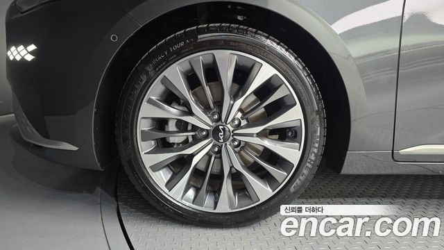 Kia K8 2.5 Gasoline 2WD Signature 2023 — фото 5