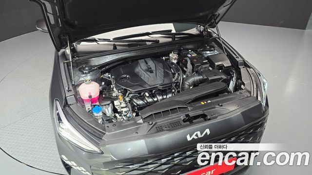 Kia K8 2.5 Gasoline 2WD Signature 2023 — фото 6