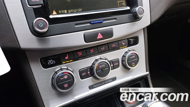 Volkswagen CC 2.0 TDI BlueMotion 2015 — фото 16