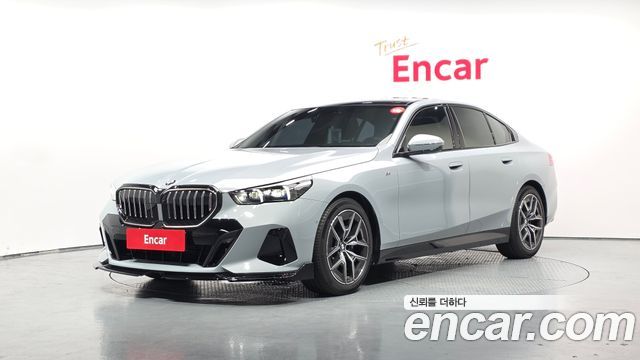 BMW 5 Series (G60) 523d xDrive M Sport 2025 — фото 1