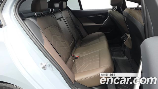 BMW 5 Series (G60) 523d xDrive M Sport 2025 — фото 12