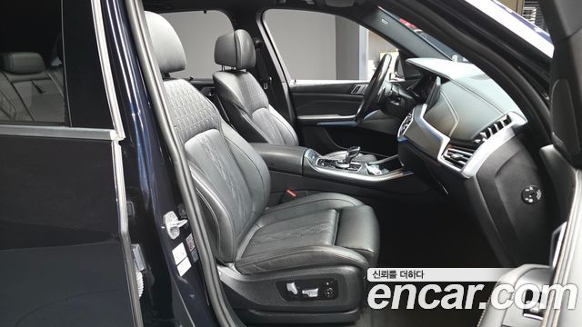 BMW X5 (G05) xDrive 45e M Sport 2022 — фото 11