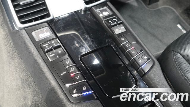 Porsche Panamera 3.6 AWD Edition 970 2016 — фото 15