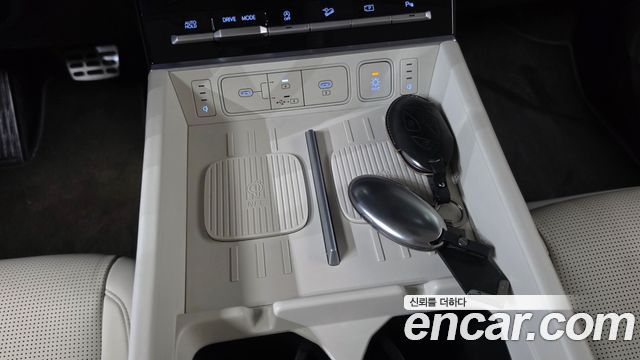 Hyundai Santa Fe (MX5) Gasoline 2.5T 2WD Calligraphy 2024 — фото 18