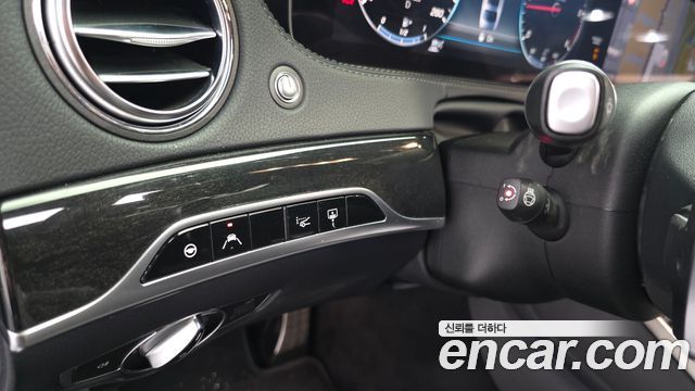 Mercedes-Benz S-Class (W222) S350 d 4MATIC 2019 — фото 28