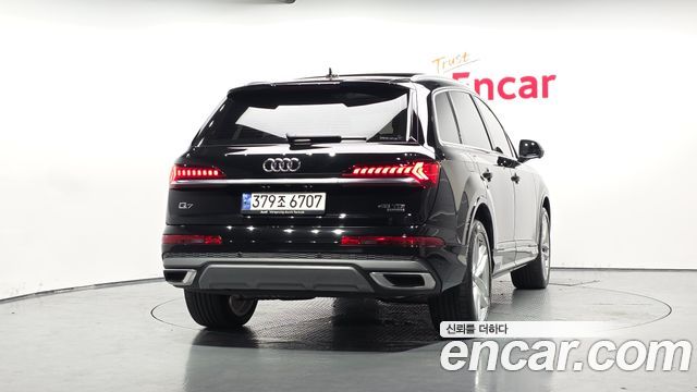 Audi Q7 (4M) 45 TDI Quattro Premium 2023 — фото 4