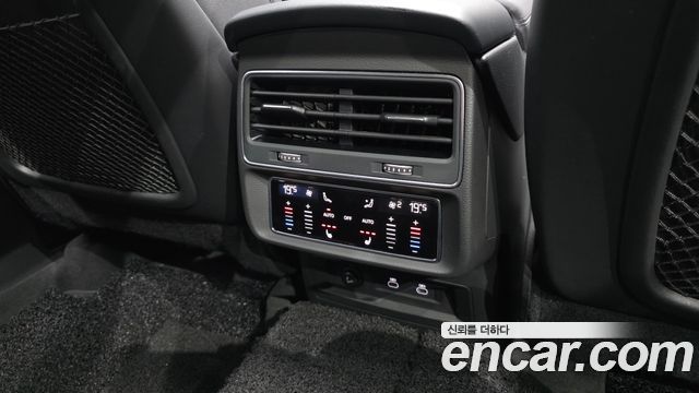 Audi Q7 (4M) 45 TDI Quattro Premium 2023 — фото 19