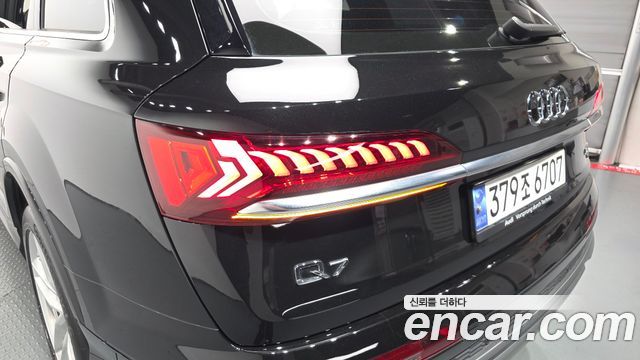 Audi Q7 (4M) 45 TDI Quattro Premium 2023 — фото 23