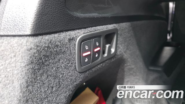 Audi Q7 (4M) 45 TDI Quattro Premium 2023 — фото 26