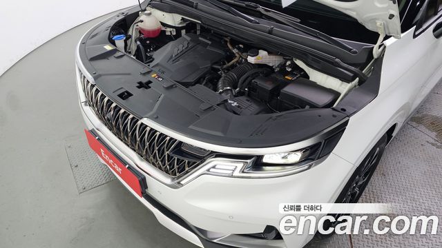 Kia Carnival (IV) Gasoline 9-Seater Signature 2023 — фото 6
