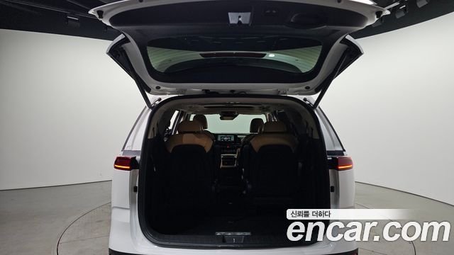 Kia Carnival (IV) Gasoline 9-Seater Signature 2023 — фото 20