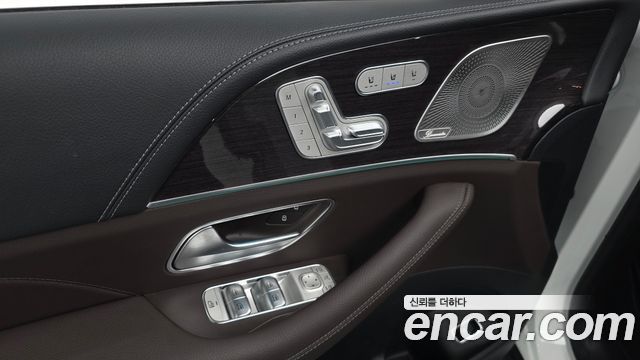 Mercedes-Benz GLE-Class (W167) GLE300d 4MATIC 2023 — фото 27