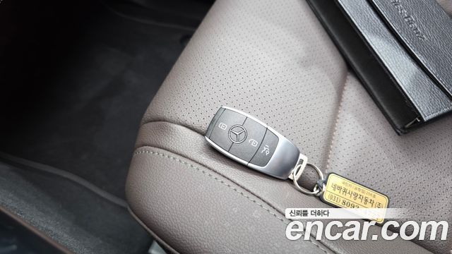 Mercedes-Benz GLE-Class (W167) GLE300d 4MATIC 2023 — фото 35