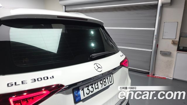Mercedes-Benz GLE-Class (W167) GLE300d 4MATIC 2023 — фото 41