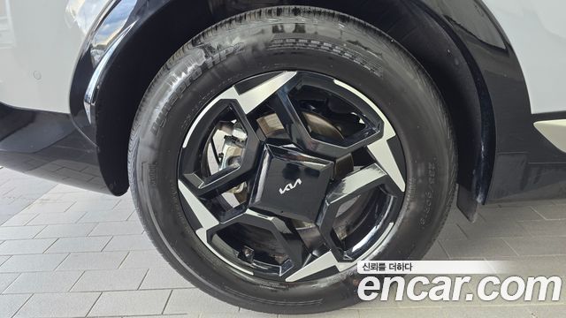 Kia Sportage (V) Gasoline 1.6 Turbo 2WD Signature 2025 — фото 5