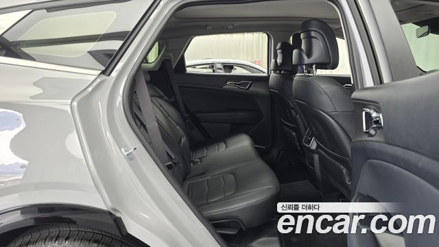 Kia Sportage (V) Gasoline 1.6 Turbo 2WD Signature 2025 — фото 11