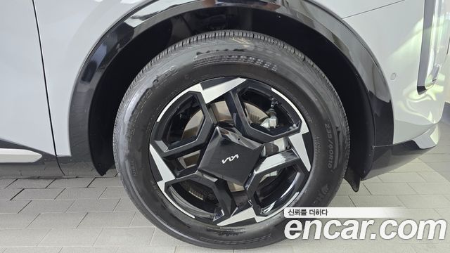 Kia Sportage (V) Gasoline 1.6 Turbo 2WD Signature 2025 — фото 21