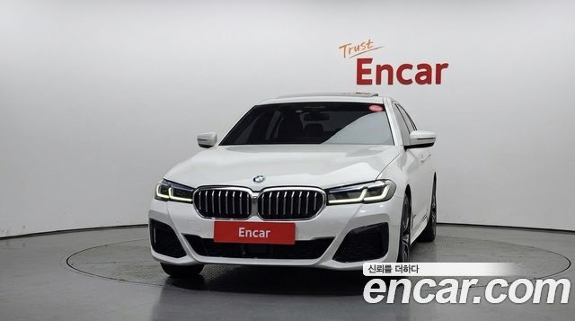 BMW 5 Series (G30) 530e M Sport 2023 — фото 3