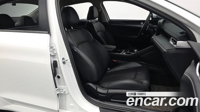 Kia K5 (III) 2.0 Prestige 2021 — фото 11