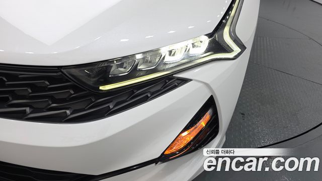 Kia K5 (III) 2.0 Prestige 2021 — фото 22