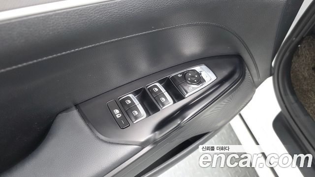 Kia K5 (III) 2.0 Prestige 2021 — фото 35