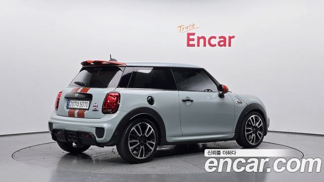 MINI Cooper S JCW Delaney Edition 3rd 2019 — фото 2