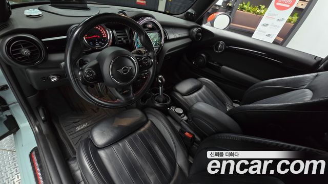 MINI Cooper S JCW Delaney Edition 3rd 2019 — фото 7