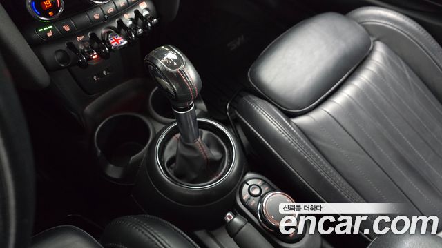 MINI Cooper S JCW Delaney Edition 3rd 2019 — фото 9