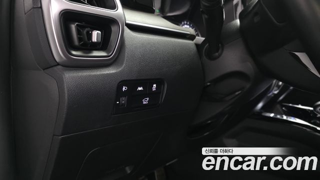 Kia Sorento (IV) Gasoline 2.5T 4WD Prestige 2022 — фото 18