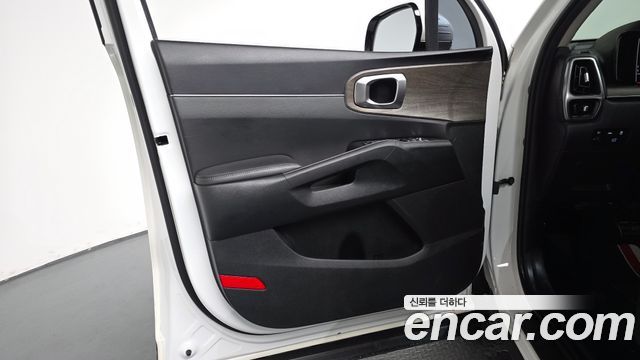 Kia Sorento (IV) Gasoline 2.5T 4WD Prestige 2022 — фото 24
