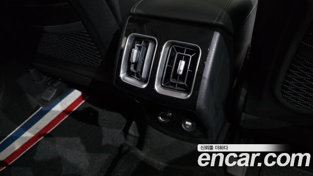 Kia Sorento (IV) Gasoline 2.5T 4WD Prestige 2022 — фото 32