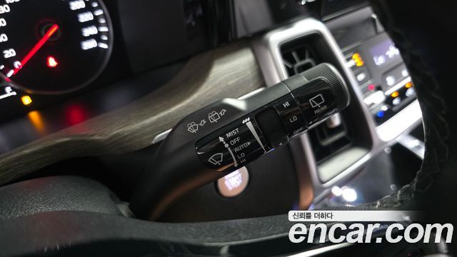Kia Sorento (IV) Gasoline 2.5T 4WD Prestige 2022 — фото 36