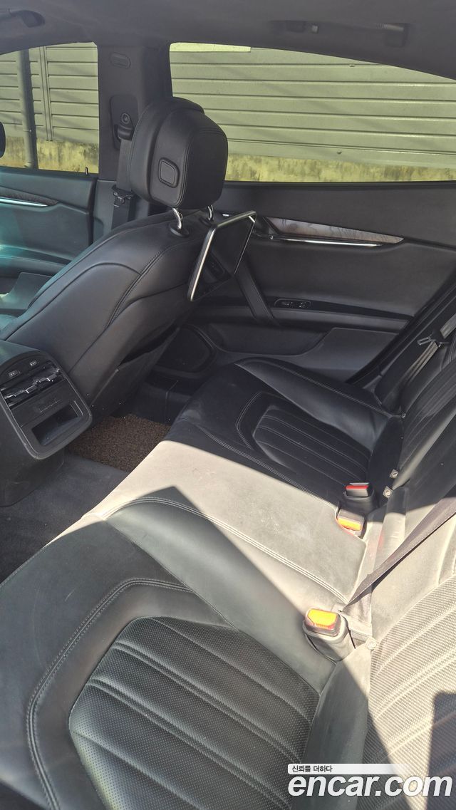 Maserati Quattroporte 3.0 Diesel Granlusso 2016 — фото 6