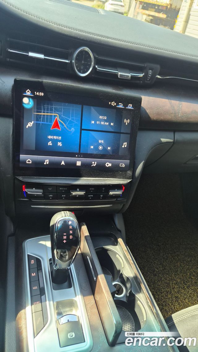 Maserati Quattroporte 3.0 Diesel Granlusso 2016 — фото 10