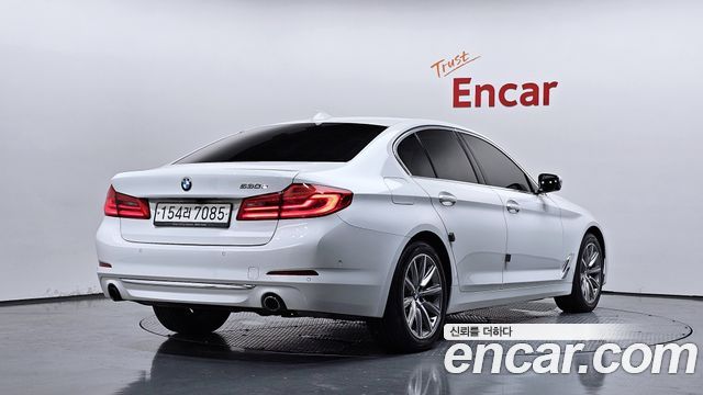 BMW 5 Series (G30) 530e Luxury 2020 — фото 2