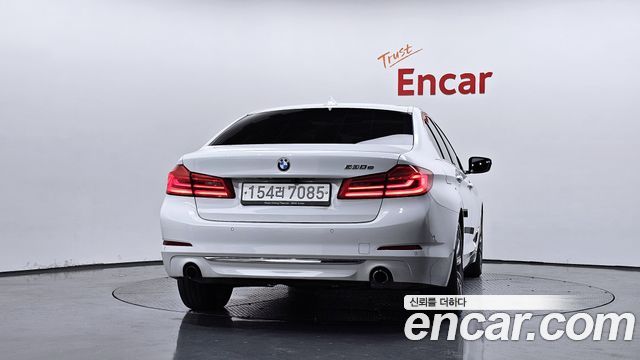 BMW 5 Series (G30) 530e Luxury 2020 — фото 4