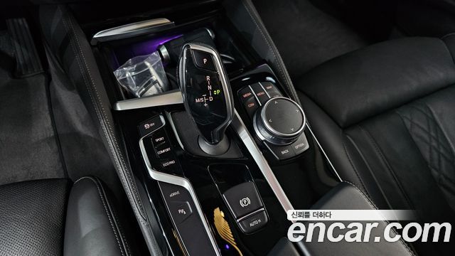BMW 5 Series (G30) 530e Luxury 2020 — фото 9