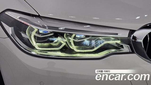 BMW 5 Series (G30) 530e Luxury 2020 — фото 22