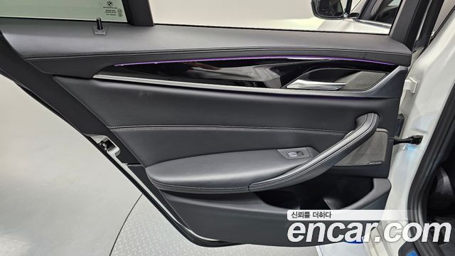 BMW 5 Series (G30) 530e Luxury 2020 — фото 25