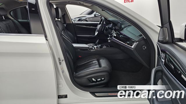 BMW 5 Series (G30) 530e Luxury 2020 — фото 26