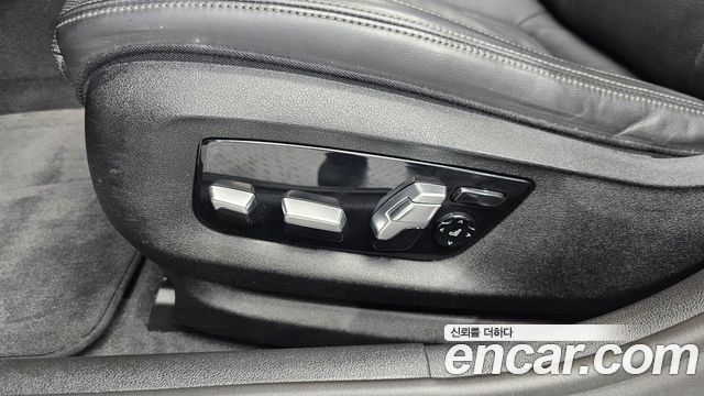 BMW 5 Series (G30) 530e Luxury 2020 — фото 31