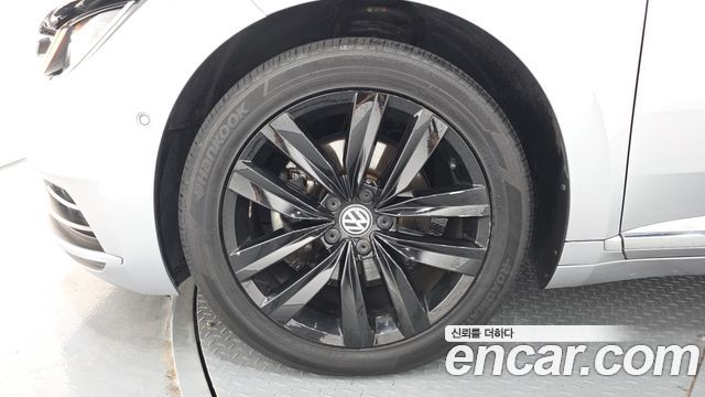Volkswagen Arteon 2.0 TDI Prestige 2019 — фото 5