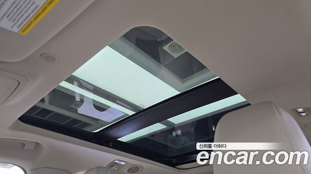 Ford Explorer (VI) 3.0 Platinum 4WD 2022 — фото 16
