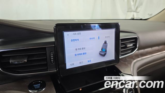 Ford Explorer (VI) 3.0 Platinum 4WD 2022 — фото 19