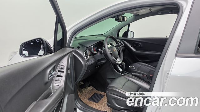 Chevrolet Trax 1.4 Red Line LT Core 2019 — фото 10