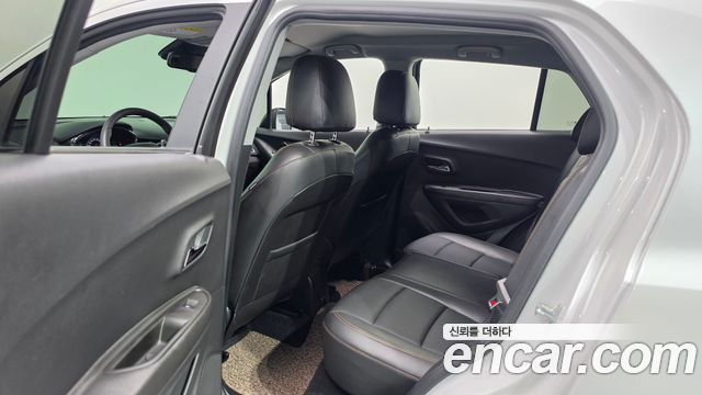 Chevrolet Trax 1.4 Red Line LT Core 2019 — фото 15